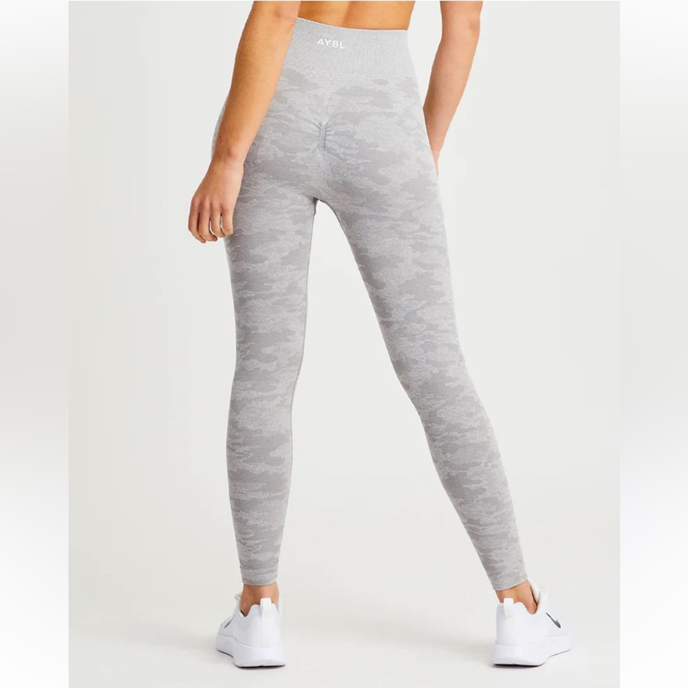 Aybl Evolve Grey Camo Seamless Leggings Women’s Small